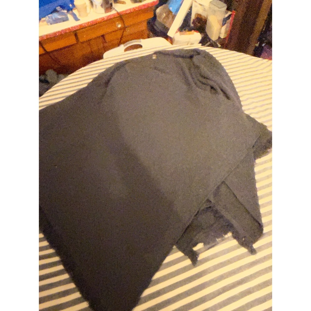 J. McLaughlin 100% Wool Shall Charcoal Gray Knit Fringed Rectangle Wrap RN 16859